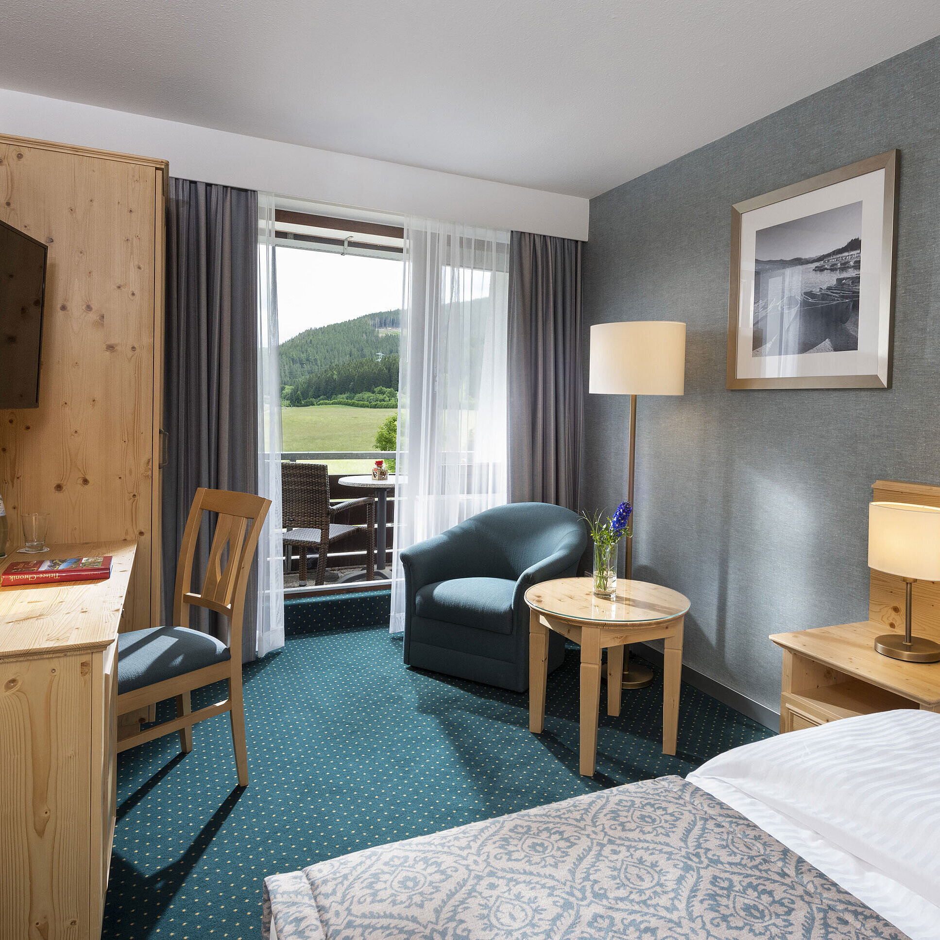 Double room with balcony at Maritim TitiseeHotel and green view