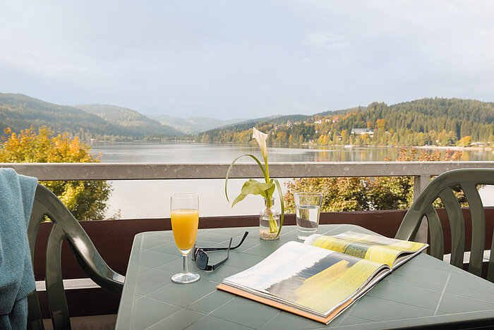 Breakfast on the balcony with a view of Lake Titisee at the Maritim Hotel Titisee in the Black Forest