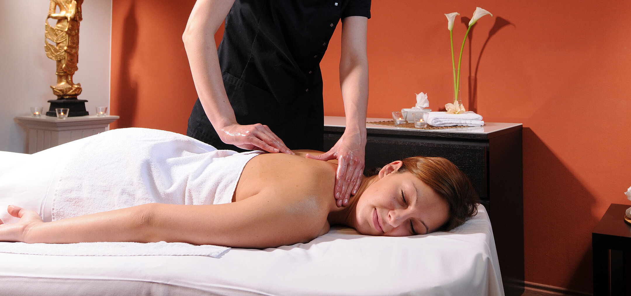 Wellness massage at Maritim Hotel Bad Wildungen for deep relaxation in a soothing spa atmosphere