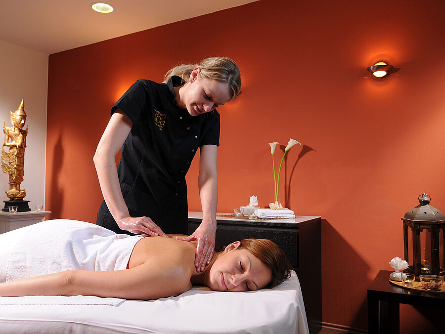 Wellness massage at Maritim Hotel Bad Wildungen for deep relaxation in a soothing spa atmosphere