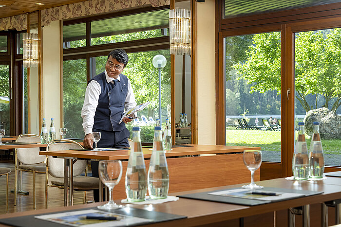 Friendly meeting service with a green view at Maritim Hotel Titisee