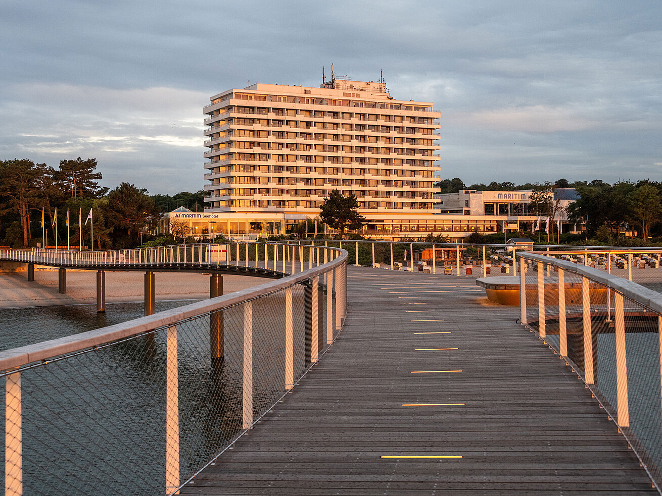 Maritim Seehotel Timmendorfer Strand seen from the pier with beach and Baltic Sea view